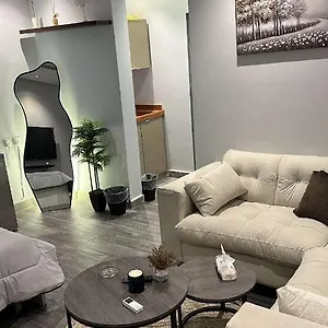 أستديو هادئ بدخول ذكي شقة